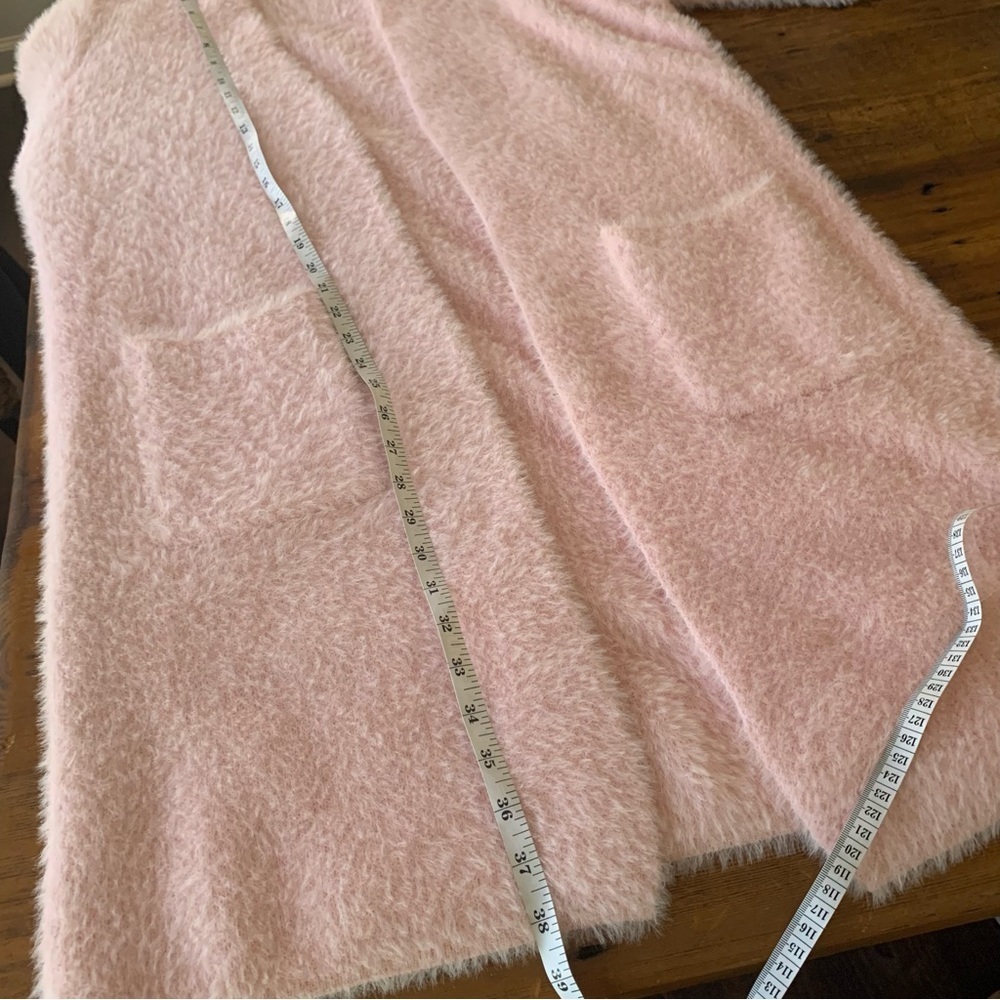 The Limited Powder Pink Fuzzy Sweater Coat Cardigan Duster Pockets Sz M - Picture 10 of 11